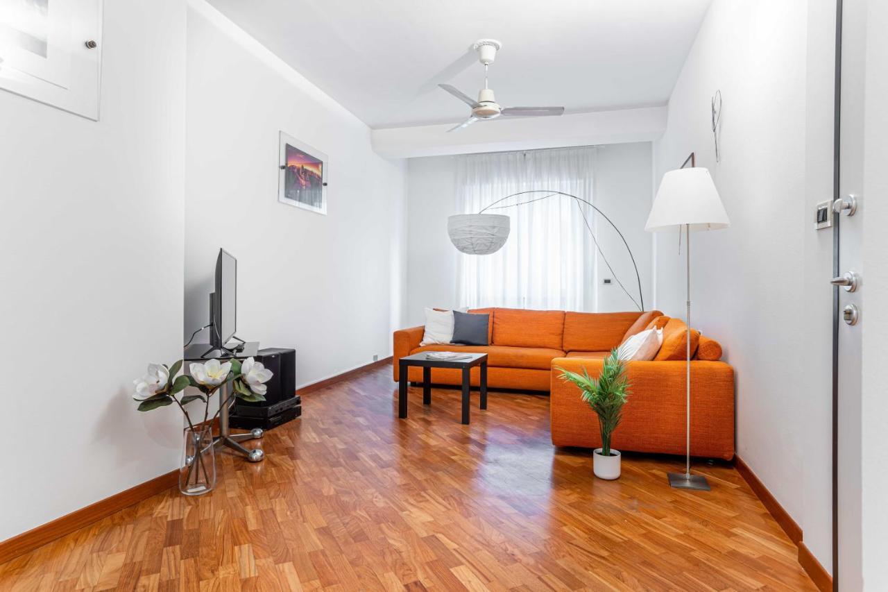Joivy Lovely And Inviting Flat With Balcony 米兰 外观 照片